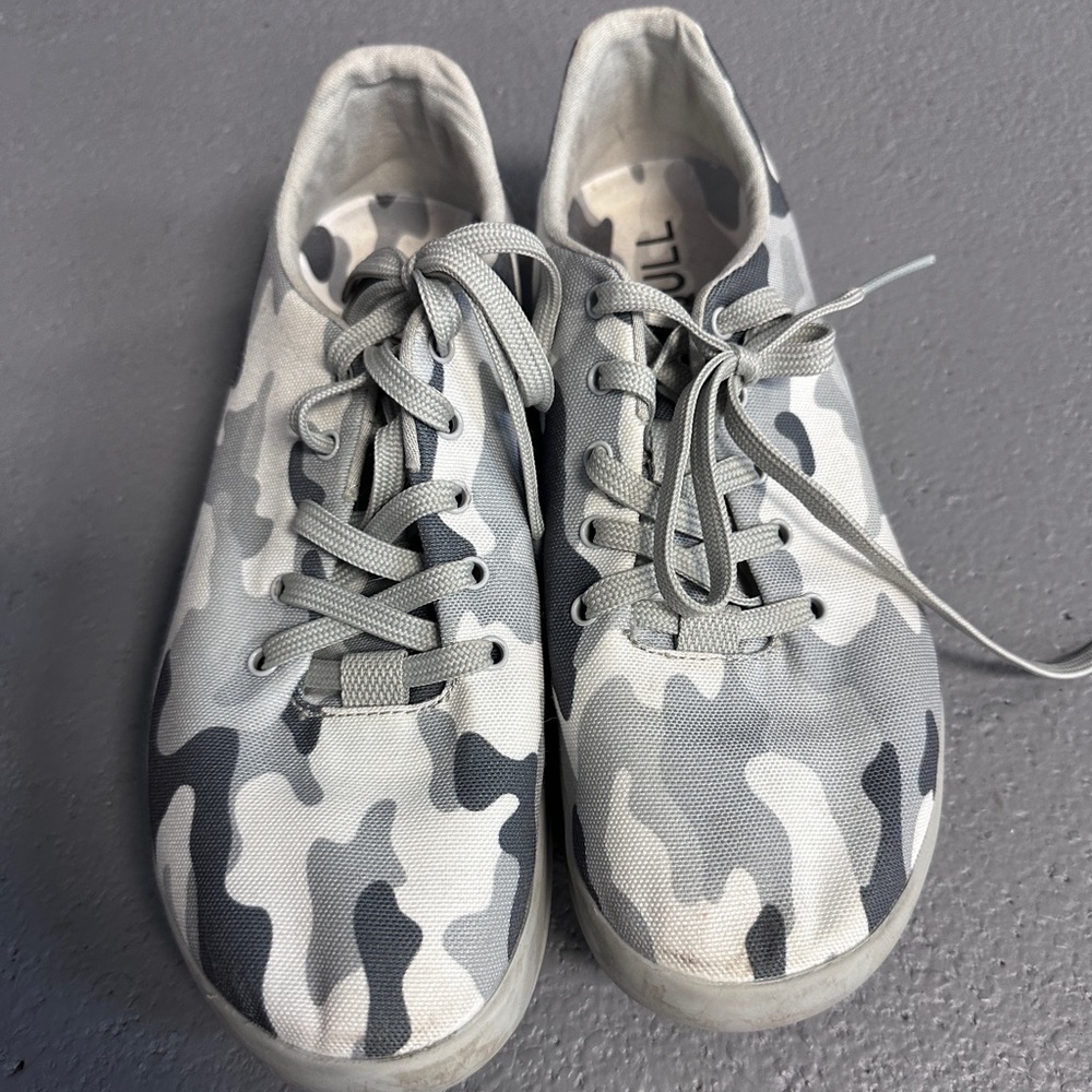 NoBull canvas trainers sz M7/W8.5 white camo